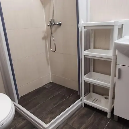 Two Bedroom Close To Gondola * Bansko
