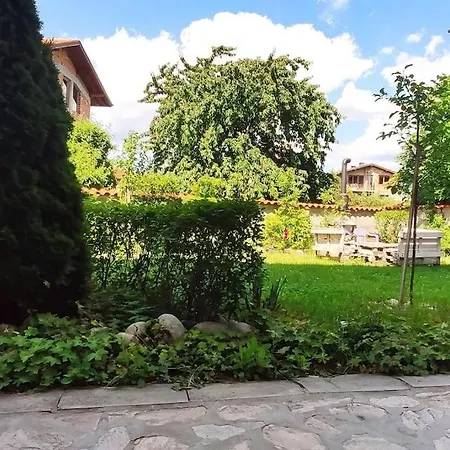 Apartment Two Bedroom Close To Gondola